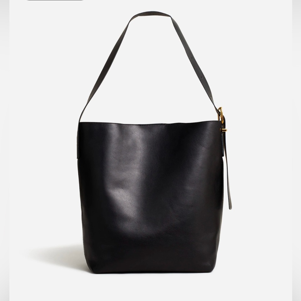 Madewell The Essential Bucket Tote